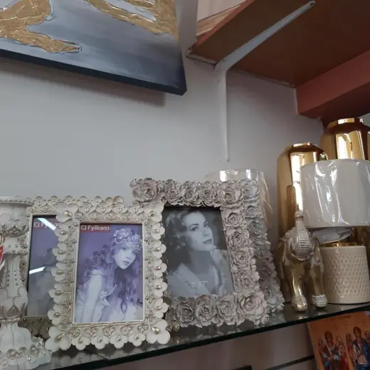 Διακοσμητικά στο μαγαζί, 50 από 56