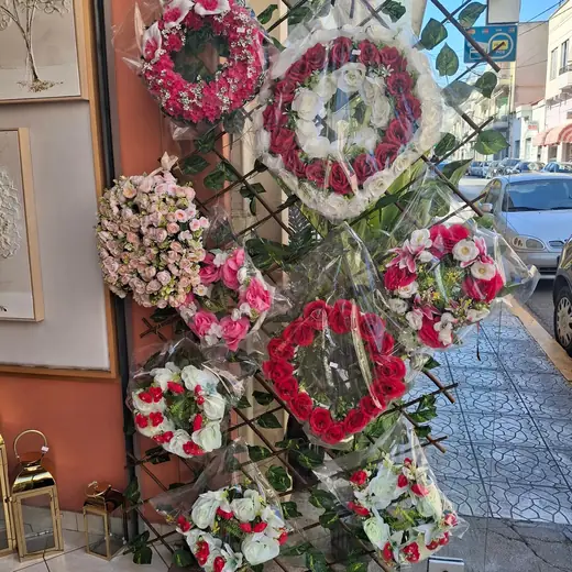 Τεχνητά λουλούδια στο μαγαζί, 13 από 21