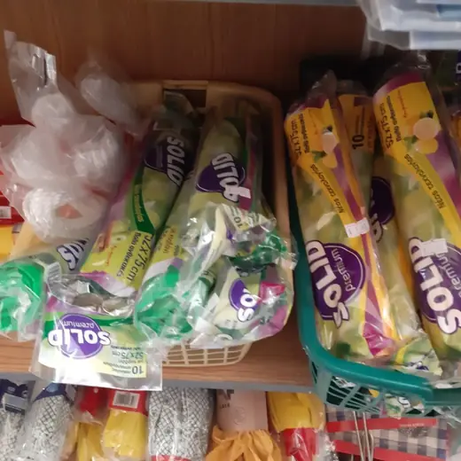 Χαρτικά στο μαγαζί, 11 από 11
